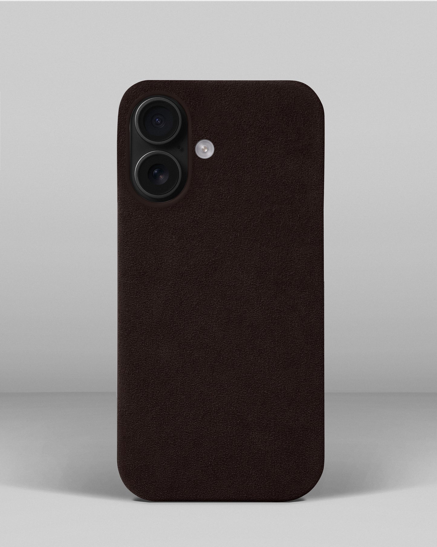 Темно-коричневий чохол з алькантари для iPhone 16