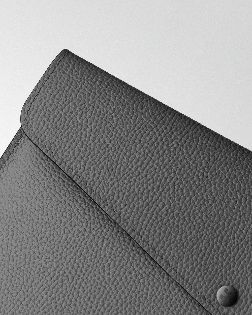 Чохол Envelope із сірої шкіри для MacBook
