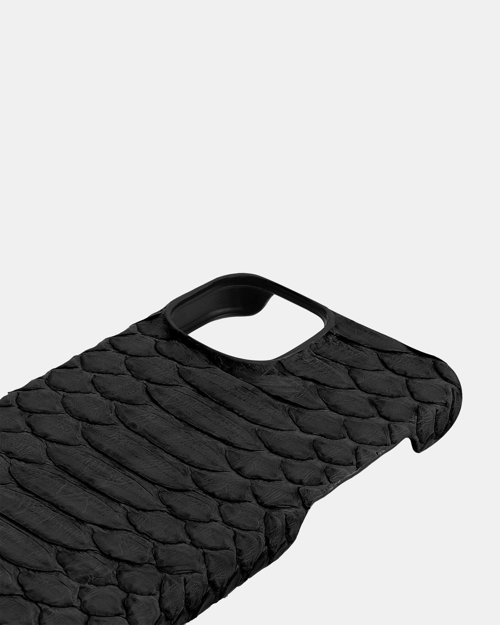 Чорний чохол обтягнутий шкірою пітона для iPhone 16 Plus
