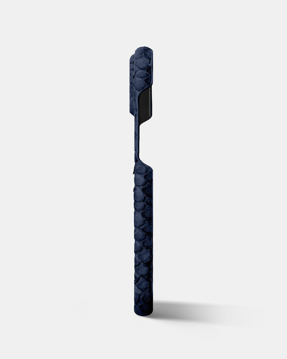 Skórzane etui z ciemnoniebieskiego pytona do iPhone 14