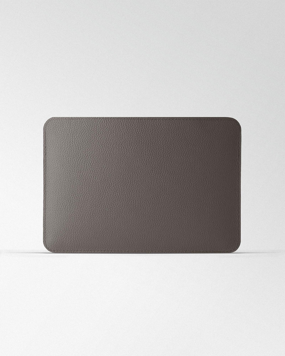 Etui Minimalist ze skóry w kolorze cappuccino do MacBooka