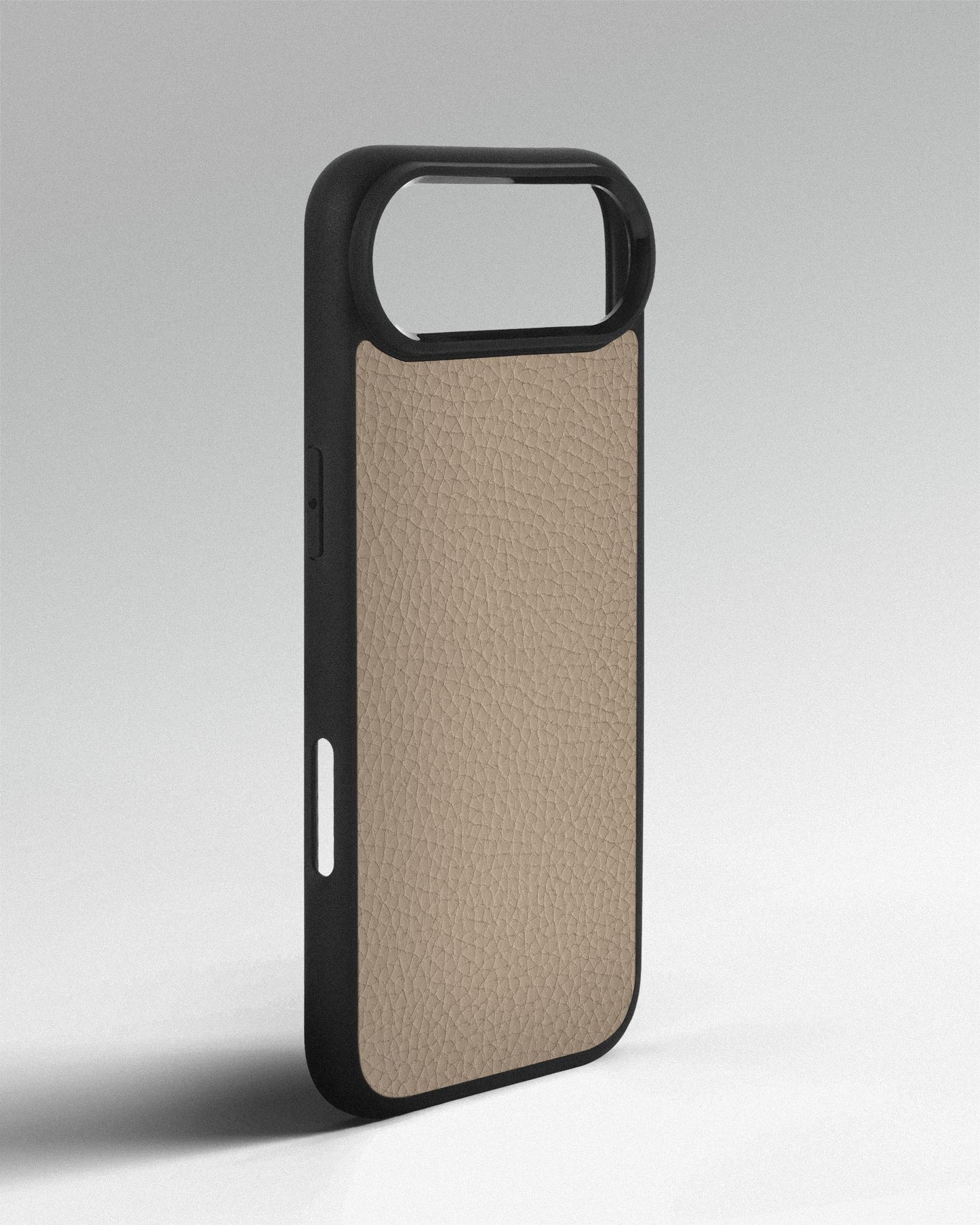 Чохол із бежевої телячої шкіри флотар для iPhone 17 Air