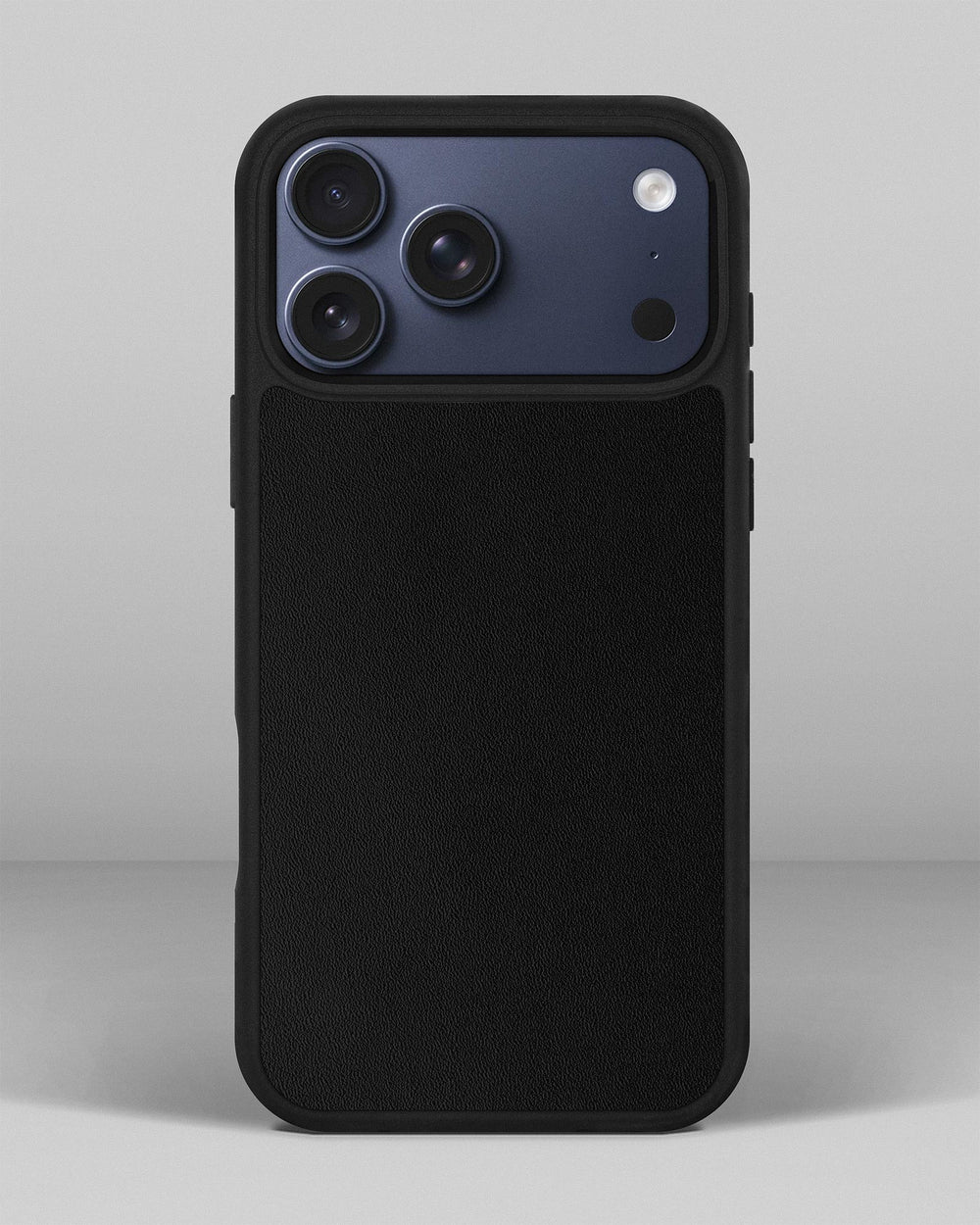 Etui z czarnej cielęcej skóry na iPhone 17 Pro Max