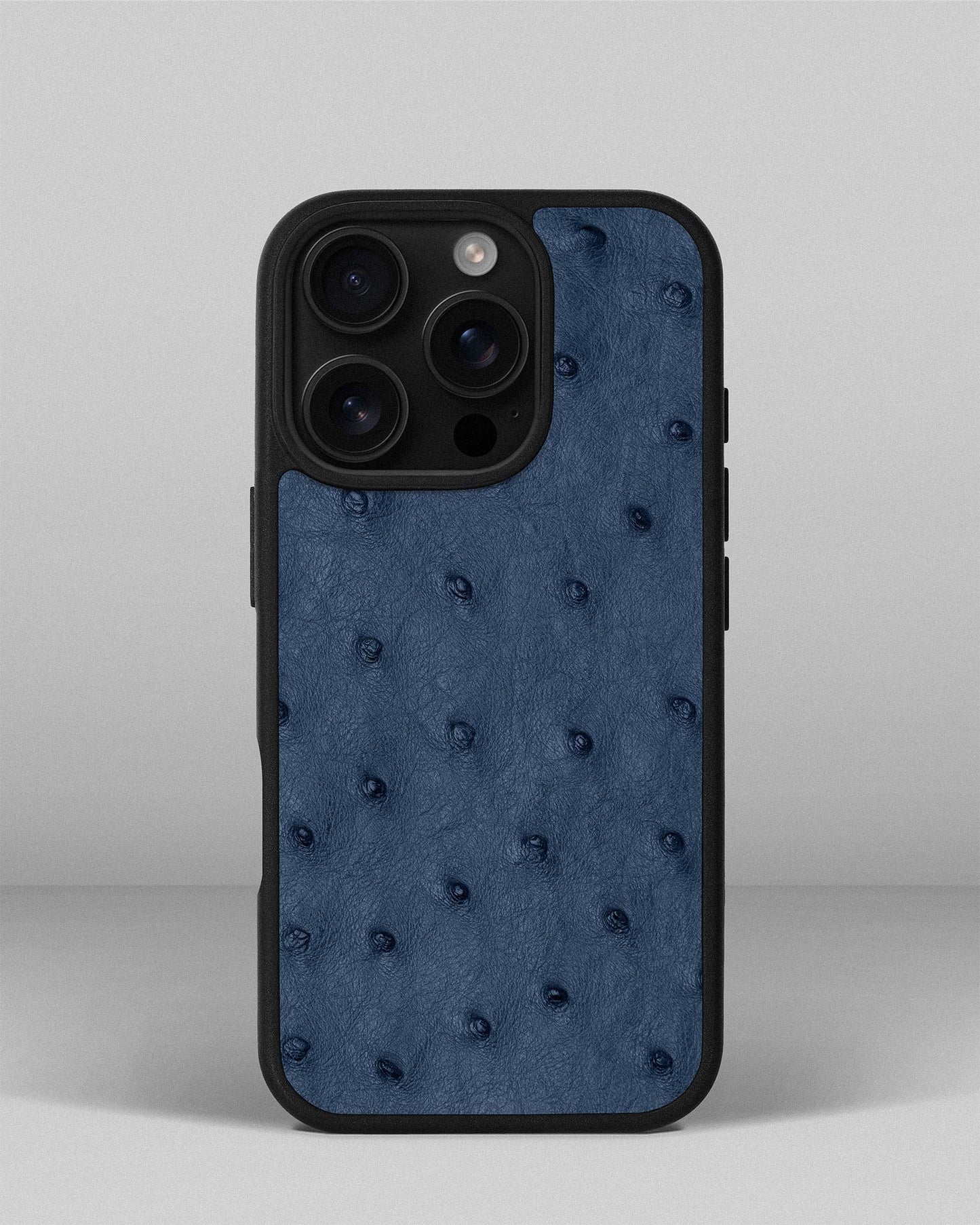 Чохол із синьої шкіри страуса з фолікулами для iPhone 16 Pro