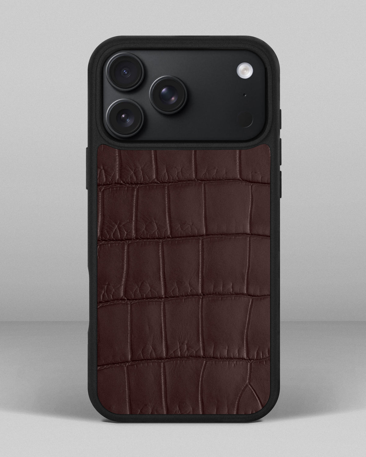 Чохол із темно-коричневої шкіри крокодила для iPhone 18 Pro Max