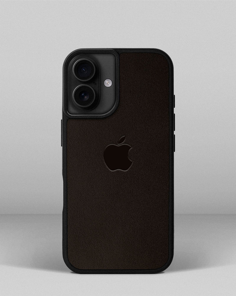 Чохол для iPhone 16 із шкіри купон в темно-коричневому кольорі з логотипом яблука