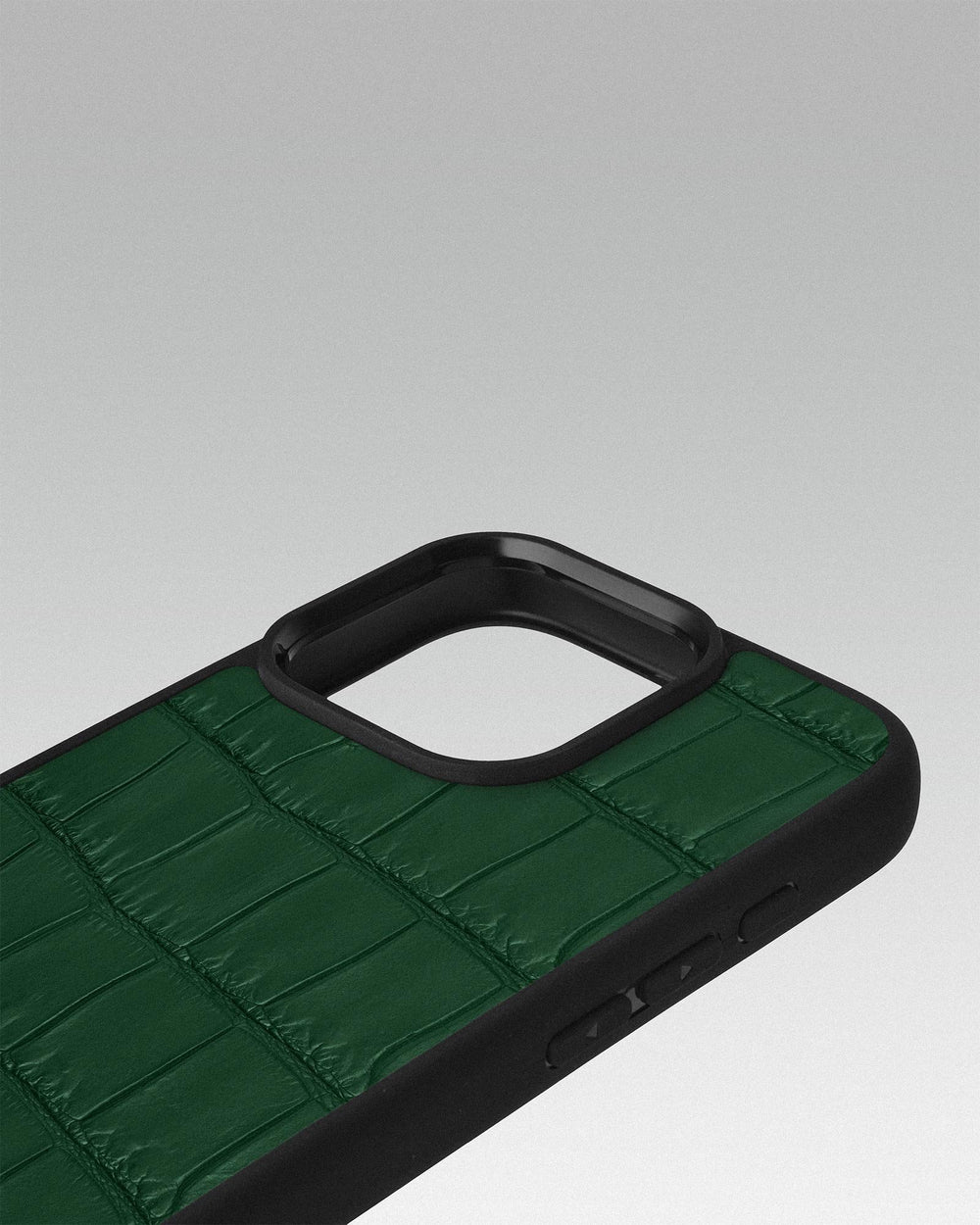 Etui z ciemnozielonej skóry krokodyla na iPhone 16 Pro Max