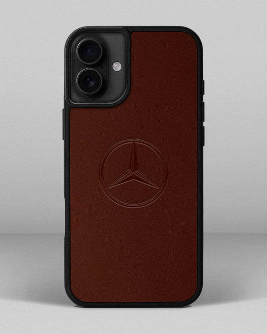 Чохол для iPhone 16 Plus із шкіри купон в рудому кольорі з логотипом Mercedes