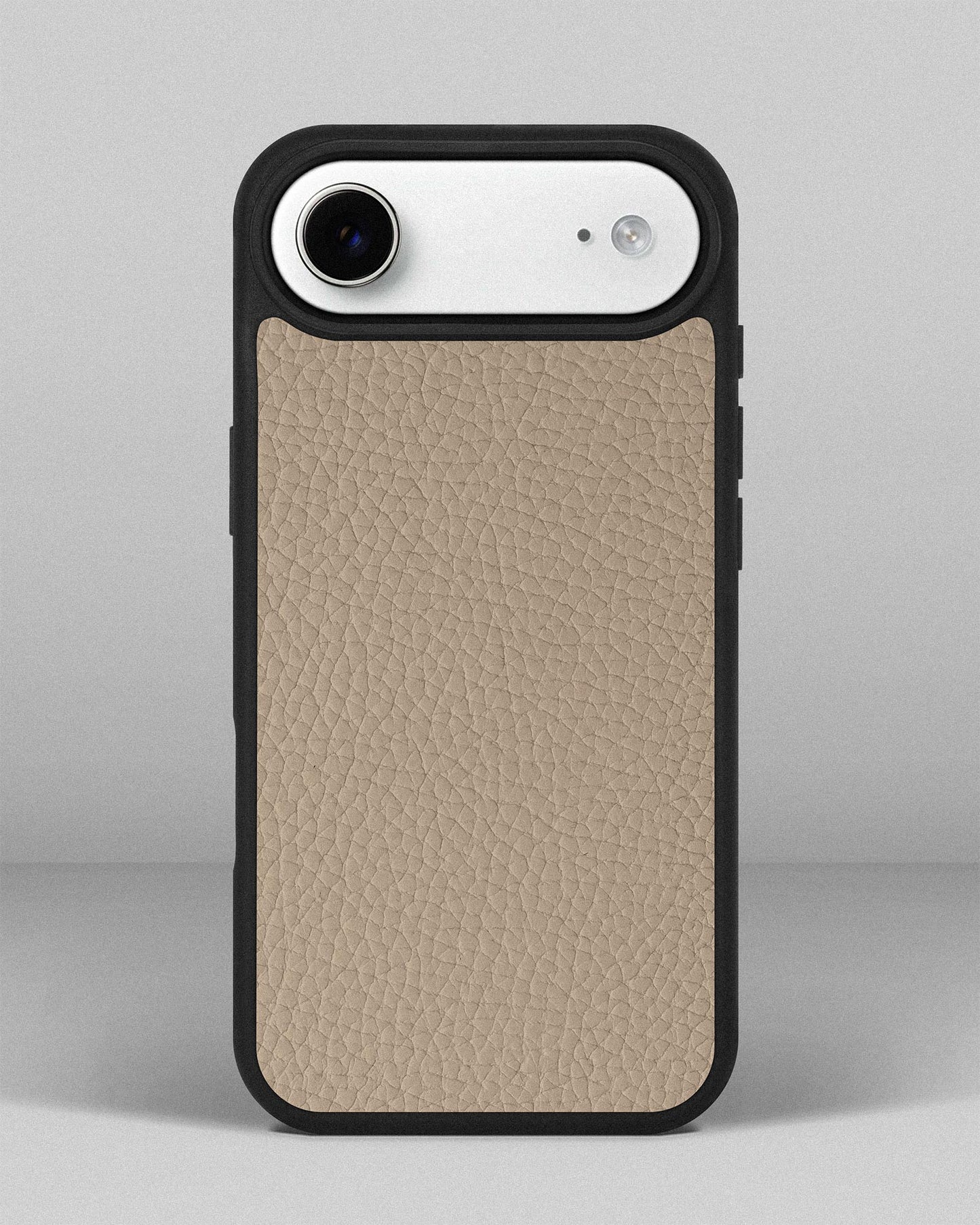 Чохол із бежевої телячої шкіри флотар для iPhone 17 Air