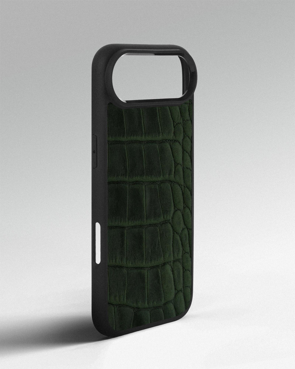Etui z ciemnozielonego tłoczenia imitującego krokodyla na cielęcej skórze do iPhone 17 Air